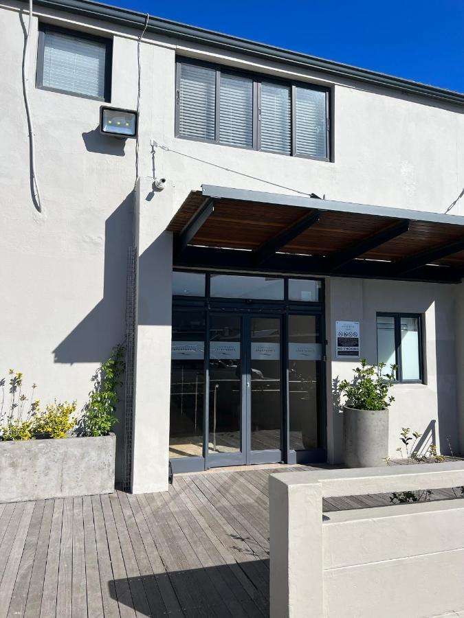 Hermanus Waterfront Apartment No 17 Экстерьер фото