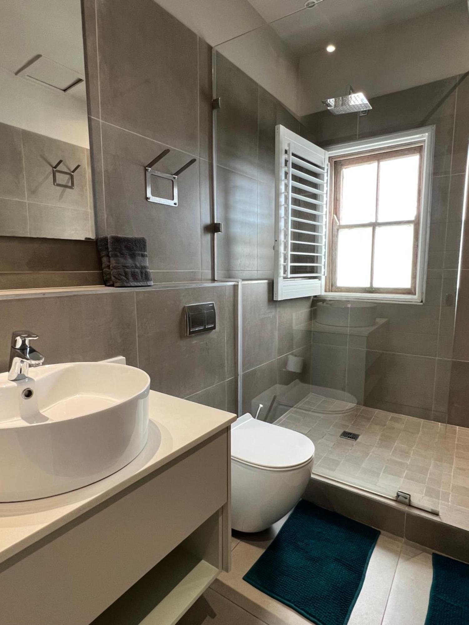 Hermanus Waterfront Apartment No 17 Экстерьер фото